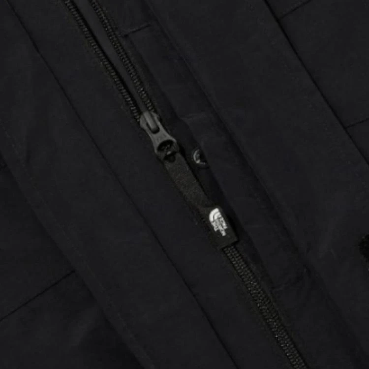 商品[国内直发] The North Face|北面 刺绣logo DRYVENT面料纯色防水连帽冲锋衣外套 男女同款 黑色,价格¥910,第6张图片详细描述