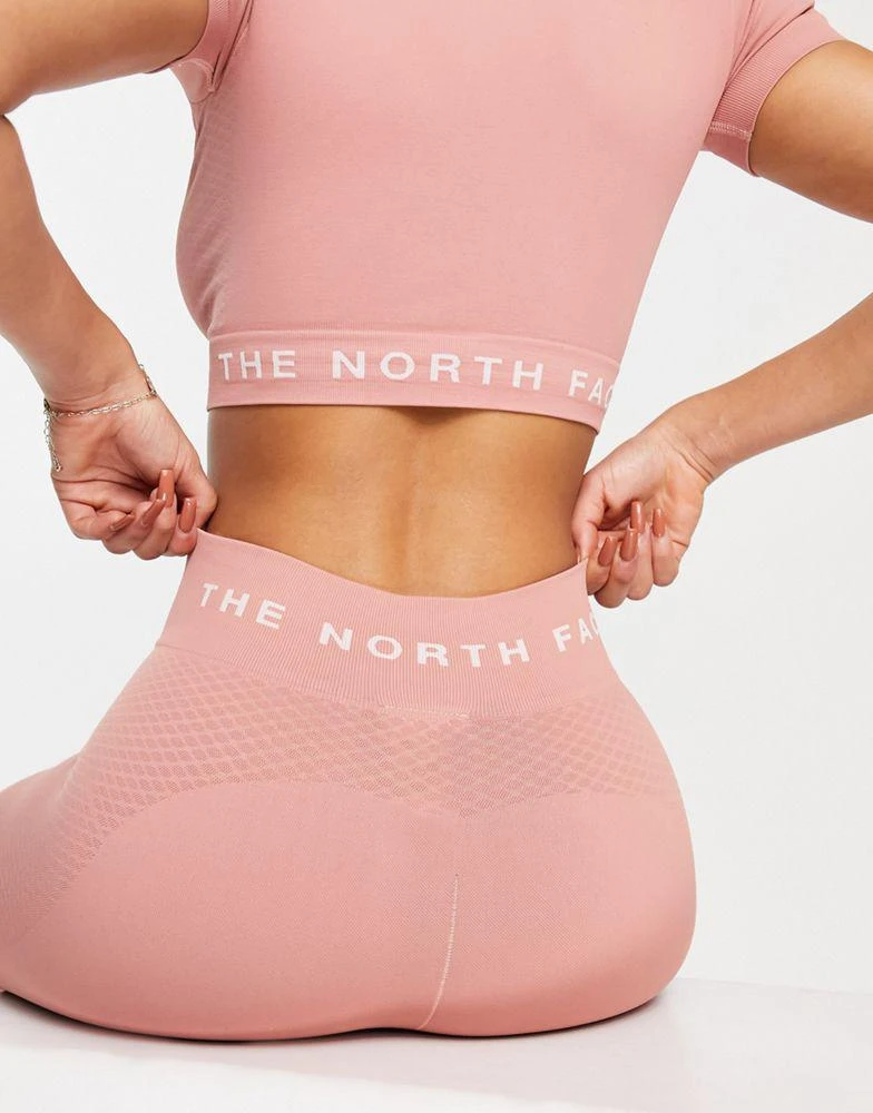 商品The North Face|The North Face Training seamless leggings in pink Exclusive at ASOS,价格¥320,第3张图片详细描述