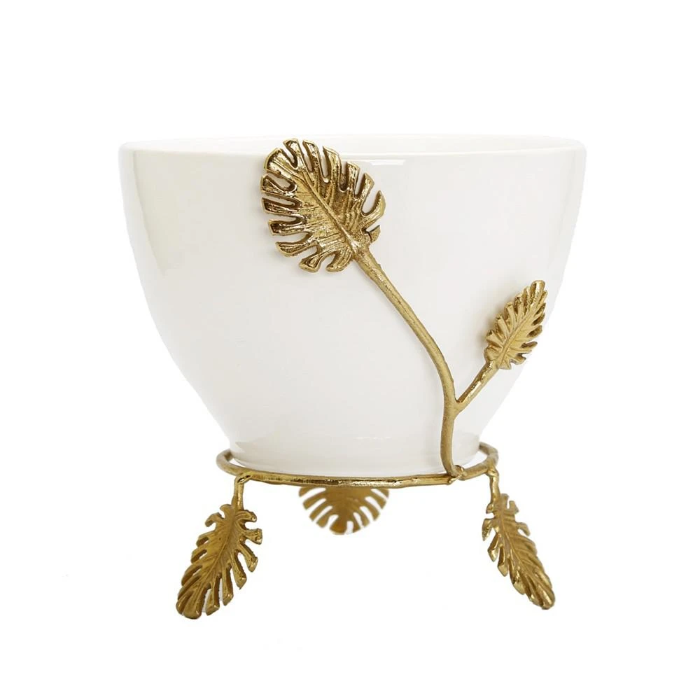商品Classic Touch|Ceramic Bowl with Leaf Details, 9" x 11",价格¥658,第1张图片