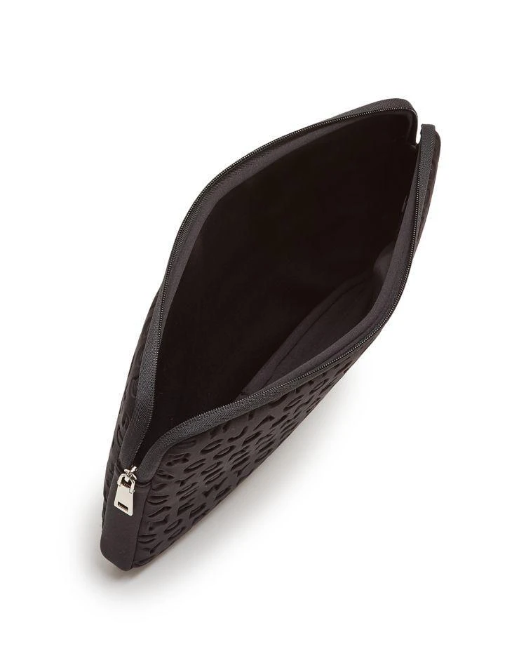 商品Marc Jacobs|MARC JACOBS Logo Tech 13" Computer Case,价格¥524,第2张图片详细描述