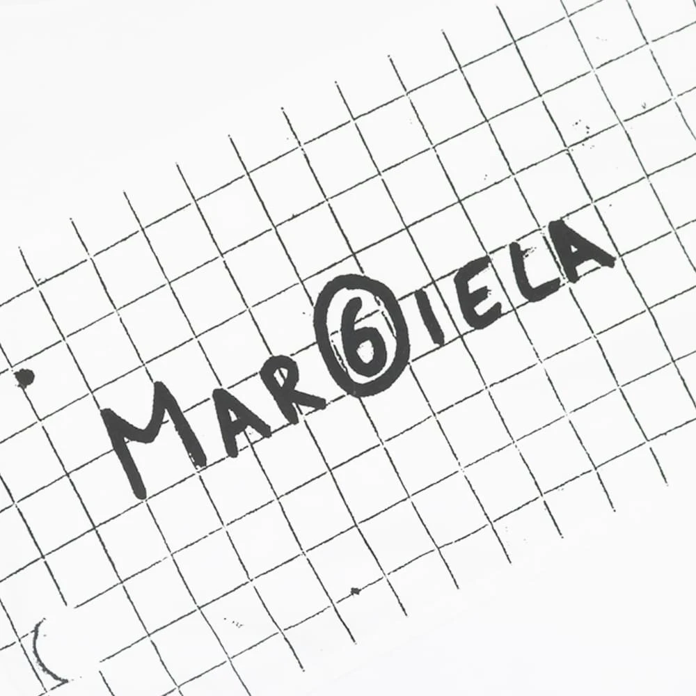 商品MAISON MARGIELA|White Unisex Grid Logo Hoodie,价格¥447,第2张图片详细描述