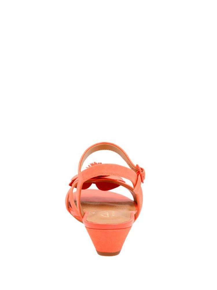 商品Clarks|Parmstella Leather Slingback Sandals,价格¥376,第3张图片详细描述