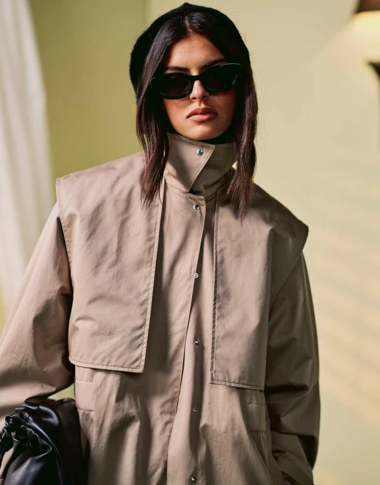 商品& Other Stories|& Other Stories midaxi  trench jacket with convertible collar detail in beige,价格¥1811,第2张图片详细描述
