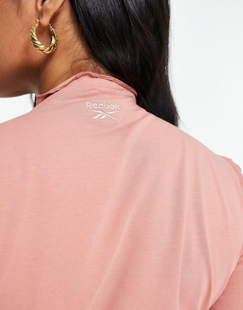 Reebok seam detail long sleeve crop top in pink商品第3张图片规格展示