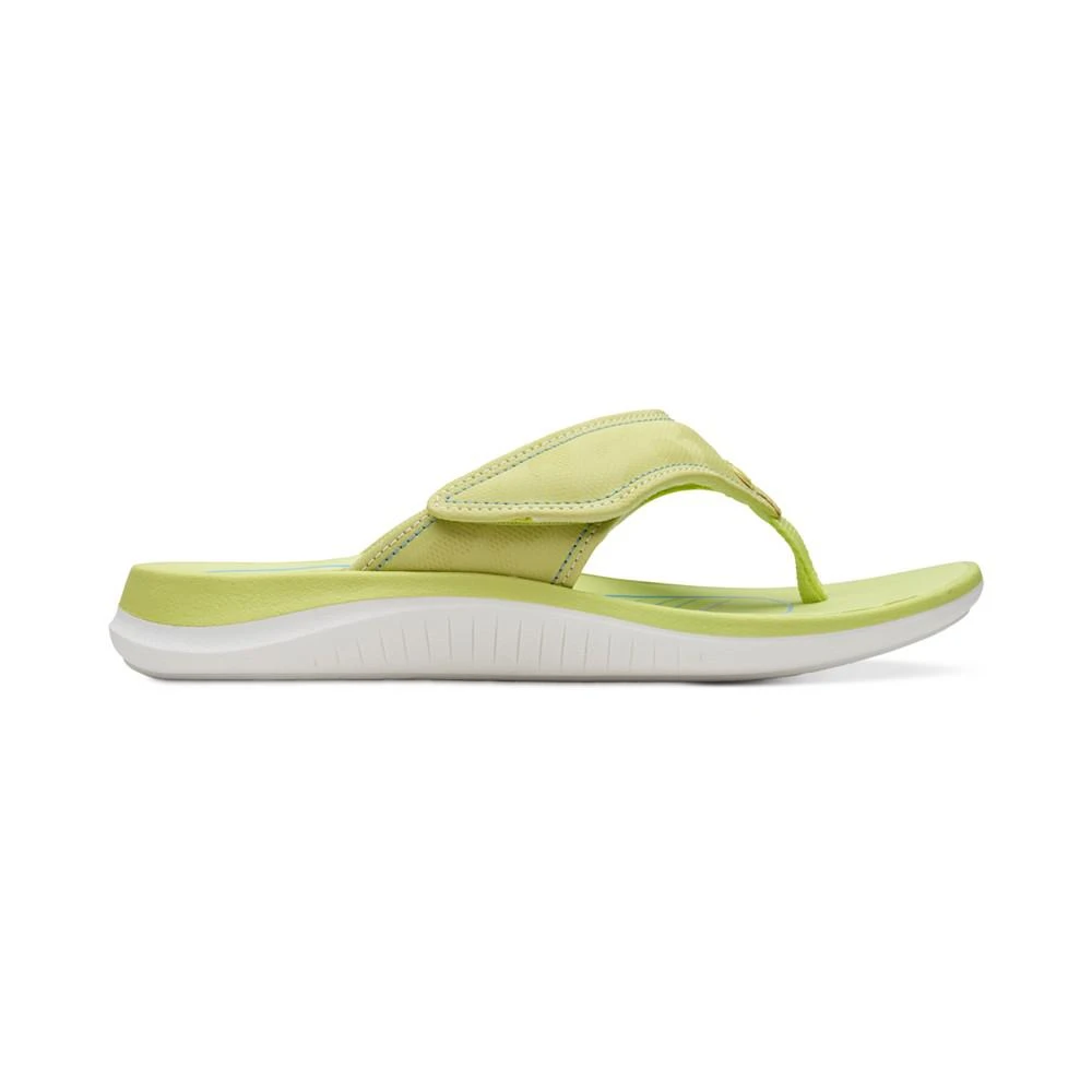 商品Clarks|Women's Cloudsteppers Glide Post Comfort Sandals,价格¥244,第2张图片详细描述
