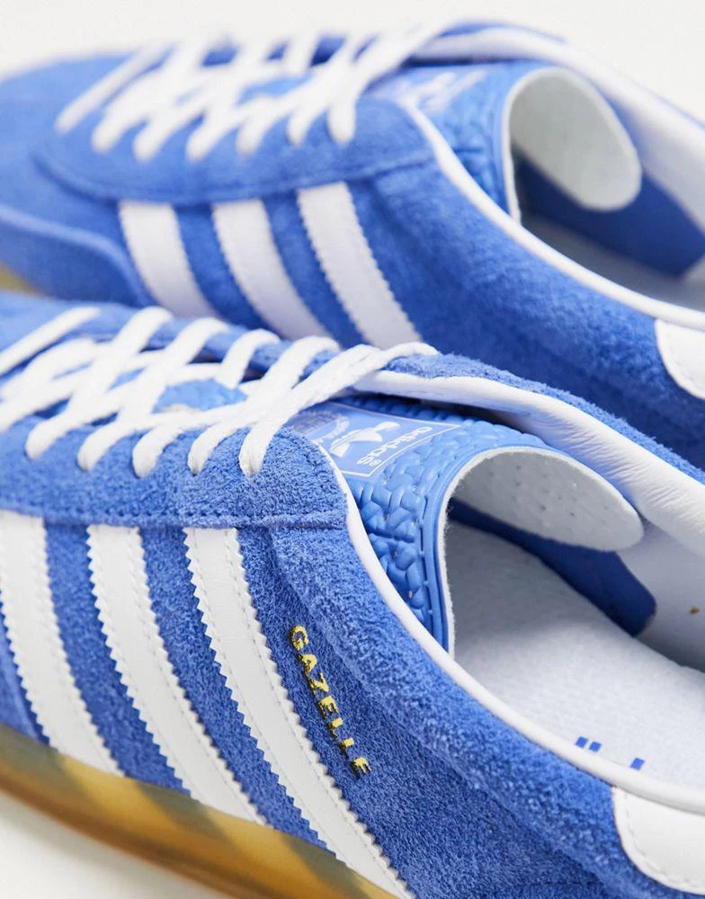 商品Adidas|adidas Originals Gazelle Indoor gum sole trainers in light blue,价格¥643,第4张图片详细描述