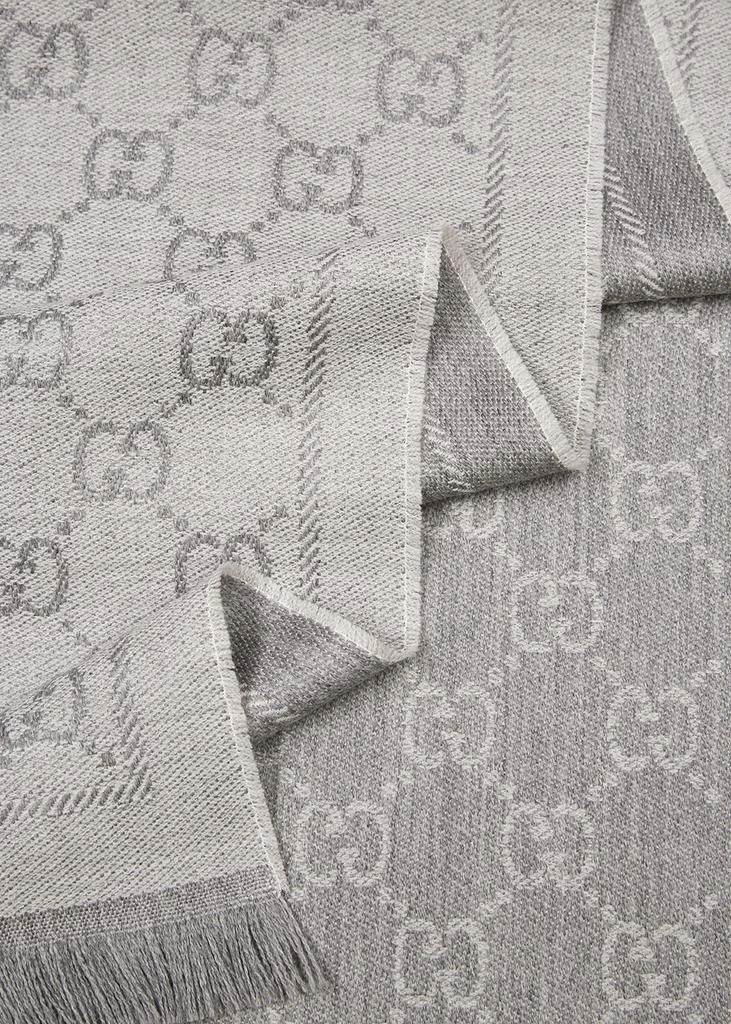 商品Gucci|Sten grey GG-jacquard wool scarf,价格¥2792,第3张图片详细描述