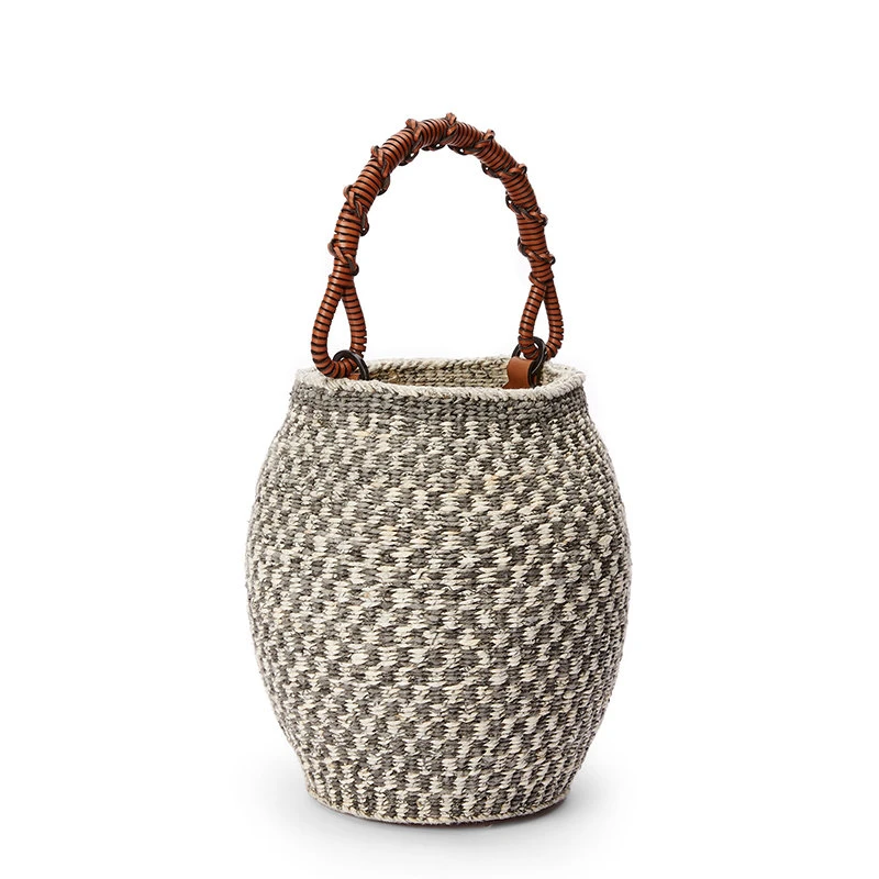 商品Loewe|【预售3-7天】LOEWE/罗意威 22新款Jiseung Bucket系列 女士棕色多色编织纸质品配皮手提水桶包A546Y10X01-2435,价格¥23821,第4张图片详细描述