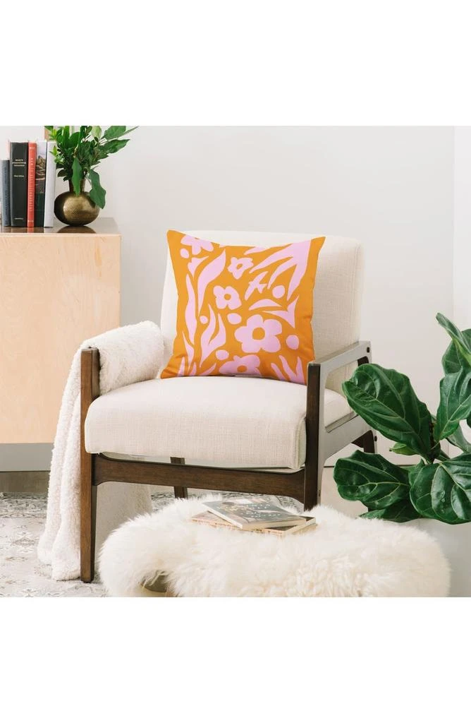 商品DENY Designs|Grace Nature Vibes Outdoor Throw Pillow,价格¥298,第2张图片详细描述