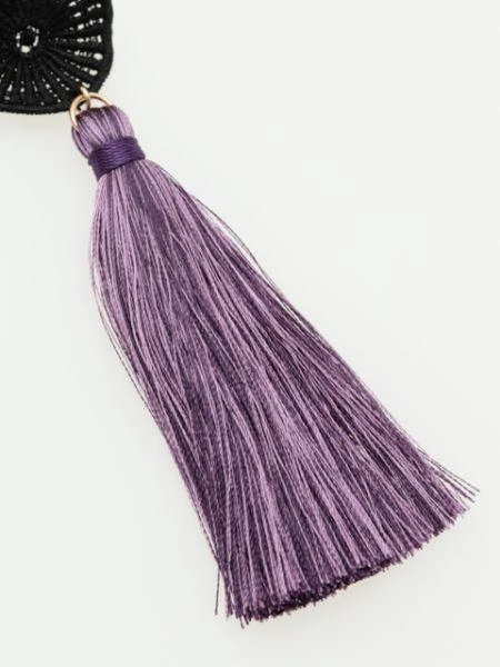 商品欧州航路|Lace Tassel Asymmetrical Errings,价格¥132,第5张图片详细描述