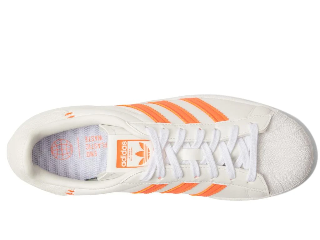 商品Adidas|女款 Superstar 經典款休閒鞋 8466374,价格¥424,第2张图片详细描述