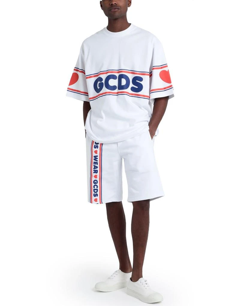 商品GCDS|Shorts & Bermuda,价格¥1137,第2张图片详细描述