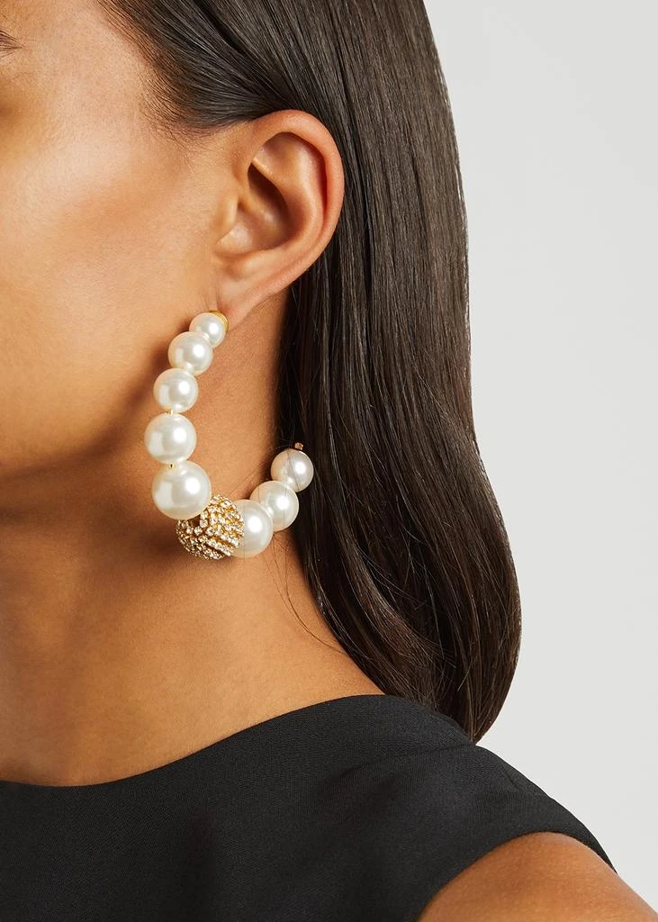 商品ROSANTICA|Bucaneve pearl hoop earrings,价格¥1732,第2张图片详细描述