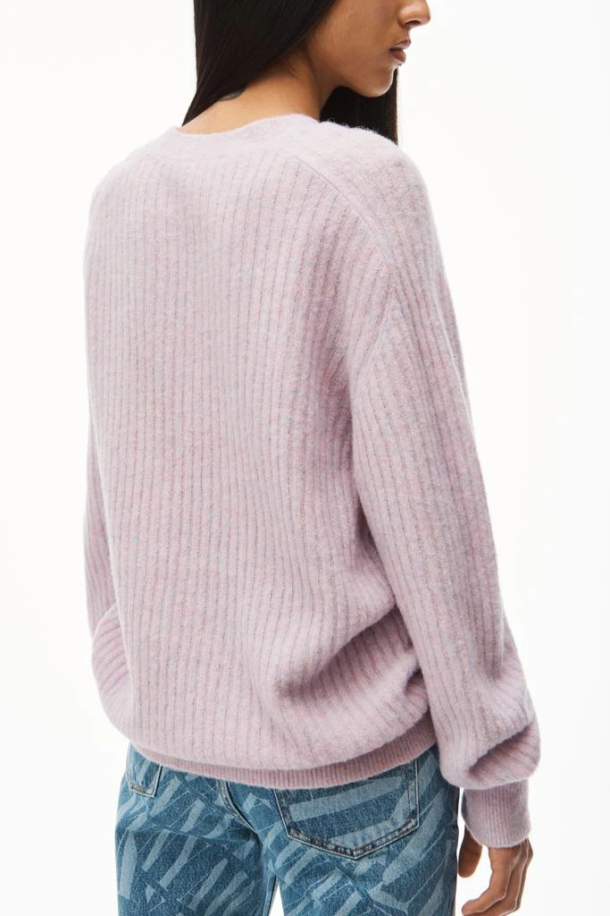 RIBBED CREWNECK SWEATER IN ALPACA FLEECE 商品