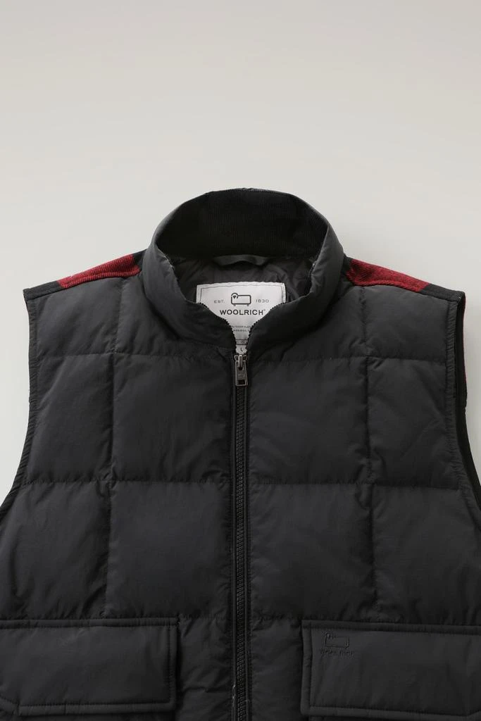 商品Woolrich|Heritage Terrain Vest - Men - Black,价格¥1673,第2张图片详细描述