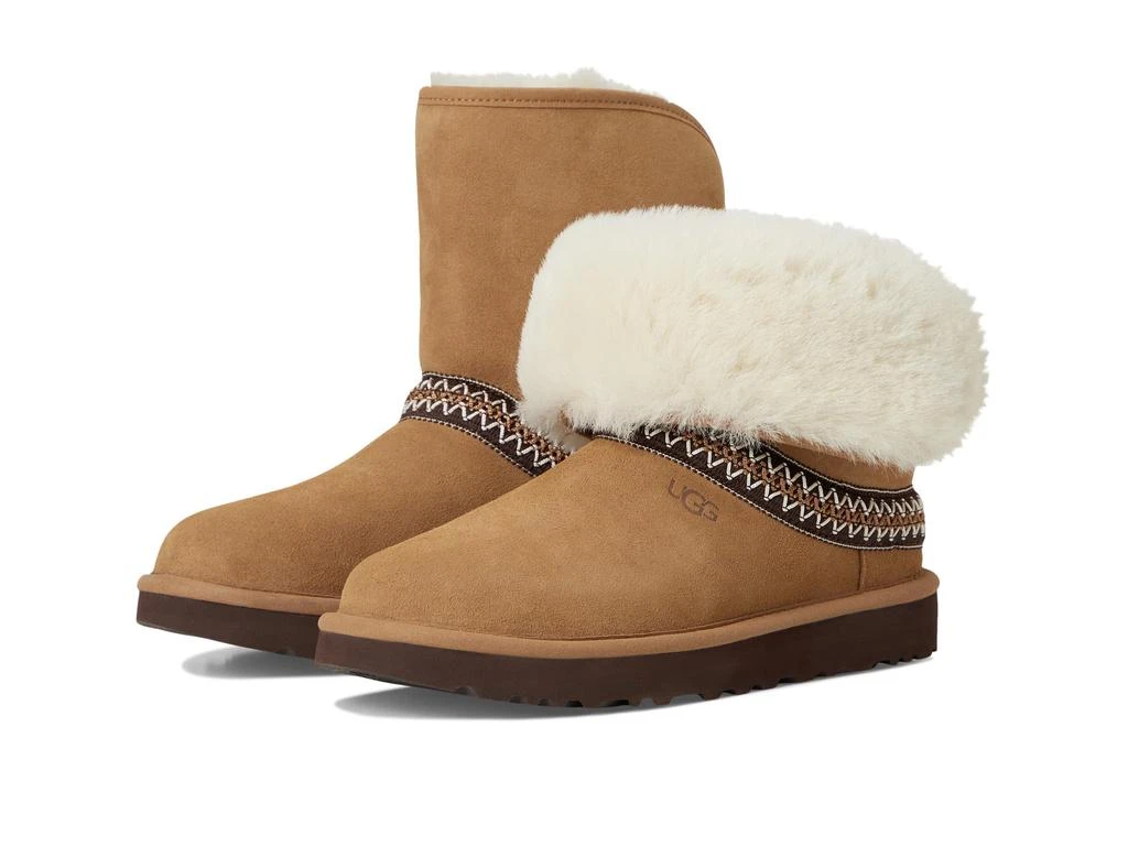 商品UGG|Classic Short Cresent,价格¥857,第1张图片
