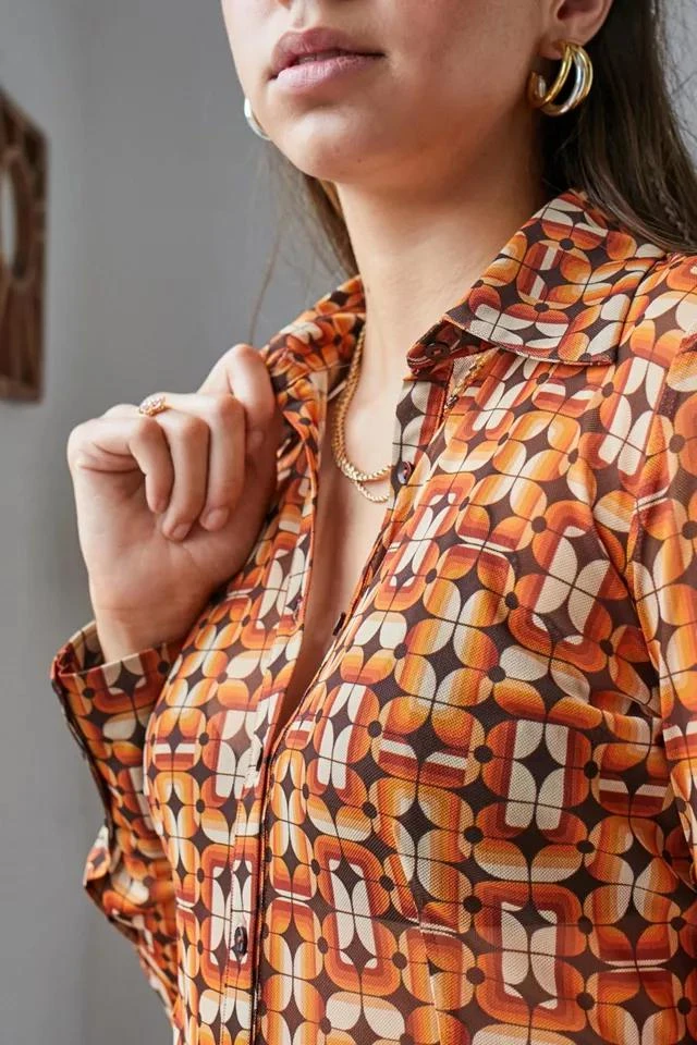 商品Urban Outfitters|UO Sharon 70s Geo Button-Through Mesh Shirt Dress,价格¥525,第2张图片详细描述