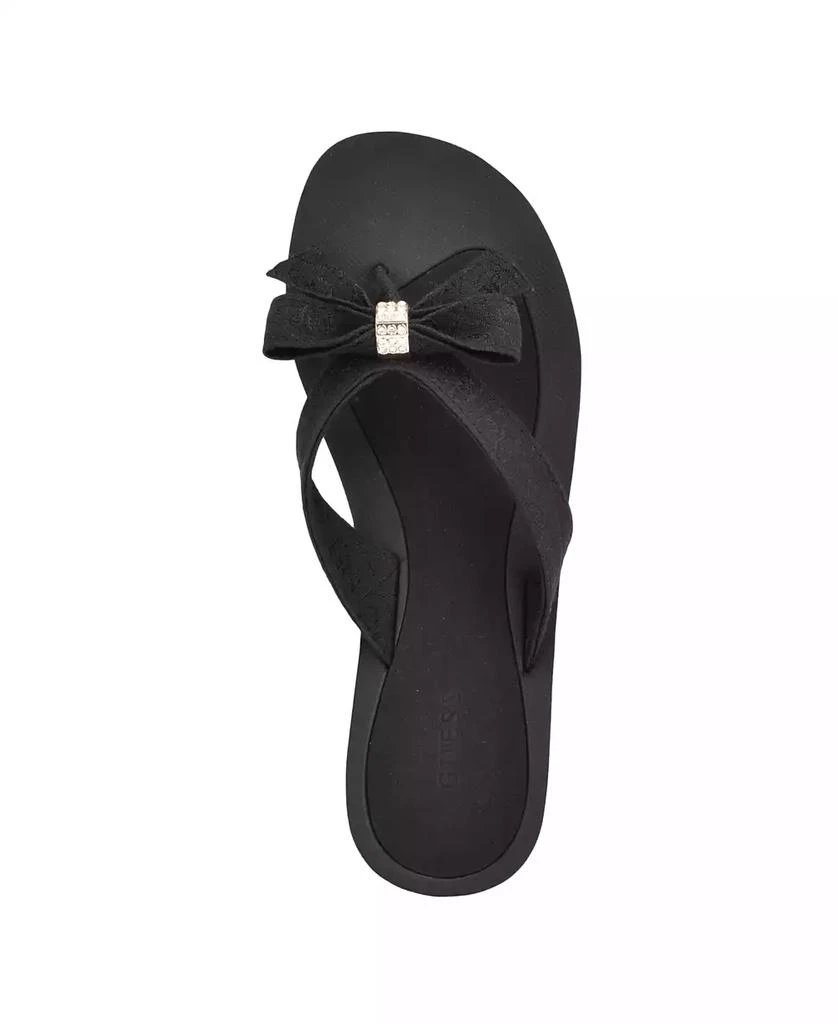 商品GUESS|Women's Tutu Eva Fashion Bow Detail Flip Flop Sandals,价格¥126,第4张图片详细描述