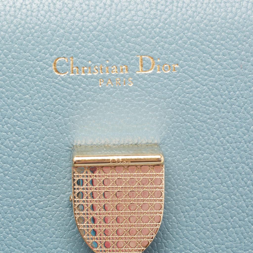 Dior Light Blue Leather Medium Diorever Tote商品第9张图片规格展示