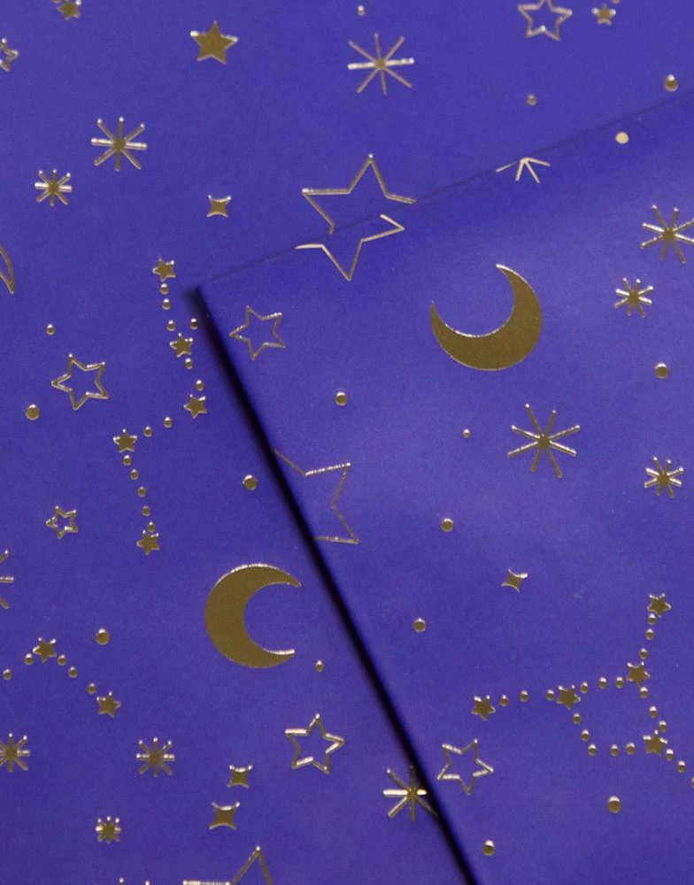 商品Skinnydip|Skinnydip starry night wrapping paper and gift tag set,价格¥39,第2张图片详细描述