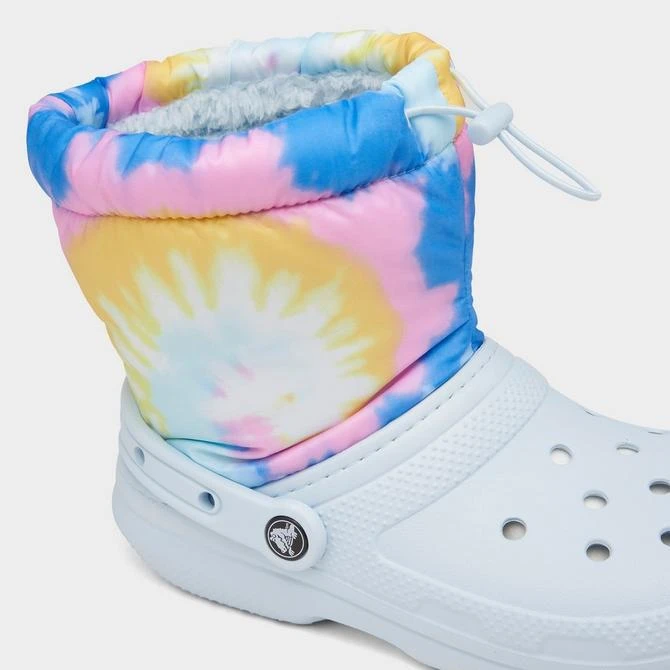 商品Crocs|Women's Crocs Classic Lined Neo Puff Boots,价格¥598,第3张图片详细描述