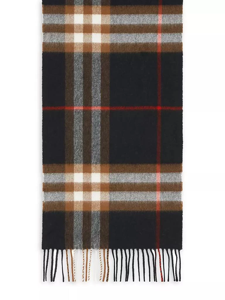 商品Burberry|The Classic Giant Check Cashmere Scarf,价格¥3908,第5张图片详细描述