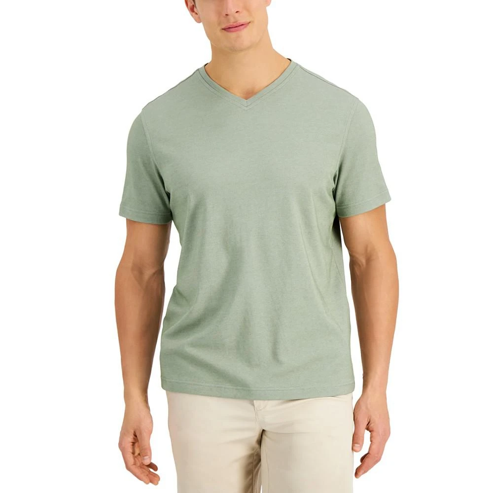 商品Alfani|Men's Relaxed Fit Supima Blend V-Neck T-Shirt, Created for Macy's,价格¥34,第1张图片