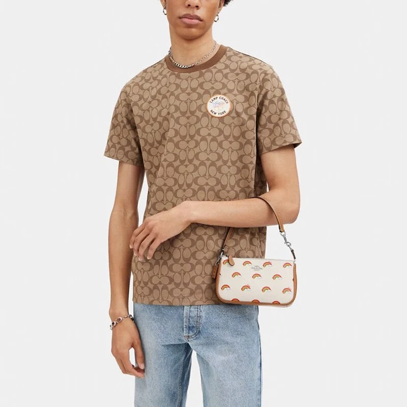商品[国内直发] Coach|蔻驰 Nolita 19 银色字母徽标Logo彩虹印花 帆布配皮 麻将包收纳包手拿包 小号 女款 米白拼棕色,价格¥770,第9张图片详细描述