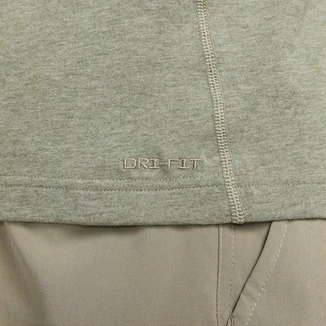 商品NIKE|Men's Nike Dri-FIT Primary Versatile Top,价格¥411,第5张图片详细描述
