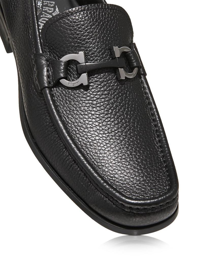商品Salvatore Ferragamo|Men's Grandioso Double Gancini Bit Leather Slip On Loafers,价格¥6042,第5张图片详细描述