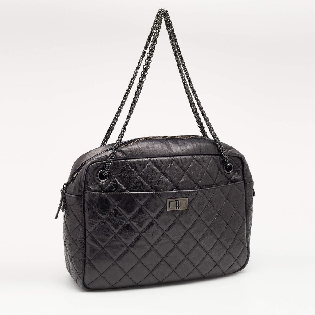 商品[二手商品] Chanel|Chanel Metallic Black Quilted Aged Leather Large Reissue Camera Bag,价格¥10454,第5张图片详细描述