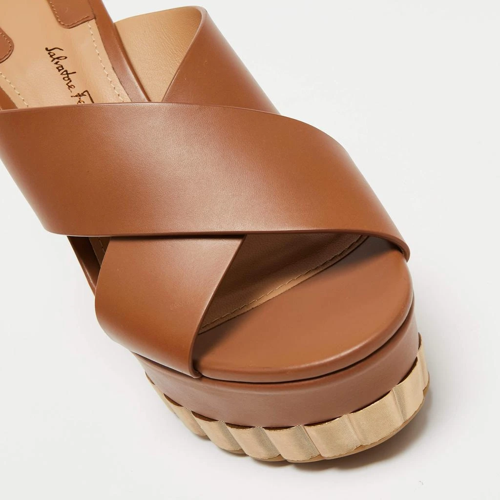 Salvatore Ferragamo Brown Leather Cross Strap Wedge Sandals Size 36.5 商品