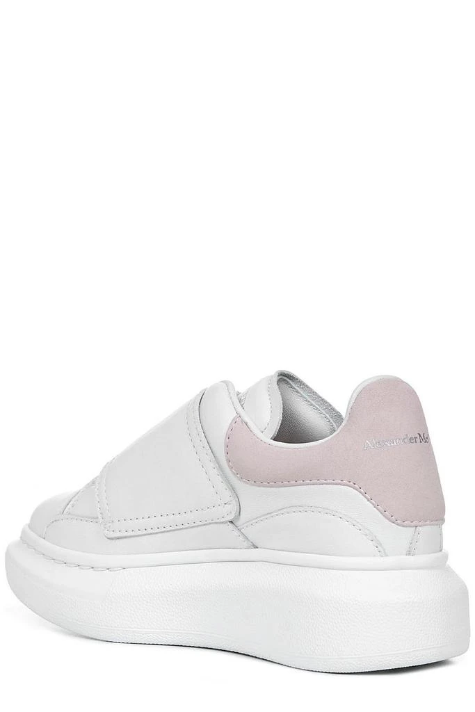 商品Alexander McQueen|Alexander McQueen Kids Round Toe Touch Strap Sneakers,价格¥2128,第3张图片详细描述