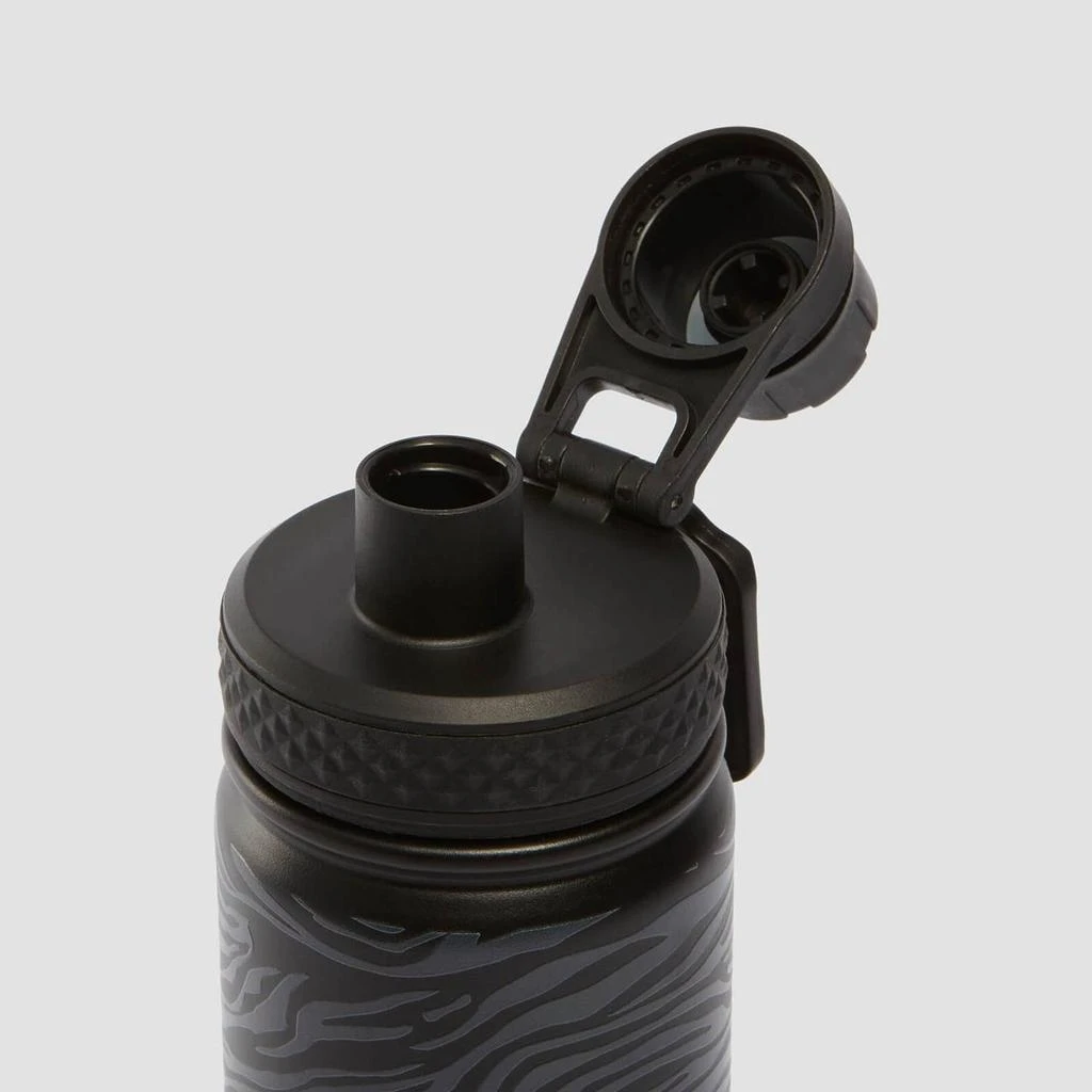 商品Myprotein|MP Zebra Printed Metal Water Bottle - Black/Graphite - 500ml,价格¥261,第4张图片详细描述