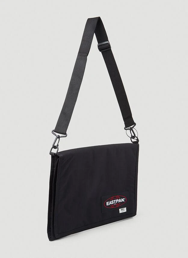 商品MAISON MARGIELA|x Eastpak Crew XL Shoulder Bag in Black,价格¥520,第2张图片详细描述