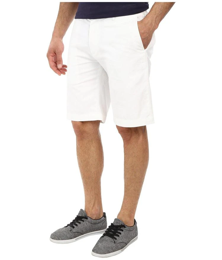 商品Lacoste|Classic Fit Bermuda Short 10",价格¥418,第2张图片详细描述