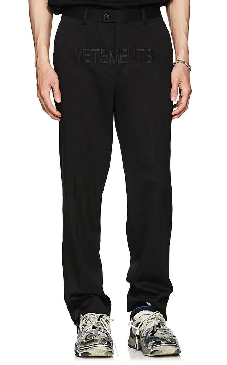 商品Vetements|Embroidered Wool Twill Trousers,价格¥6867,第1张图片
