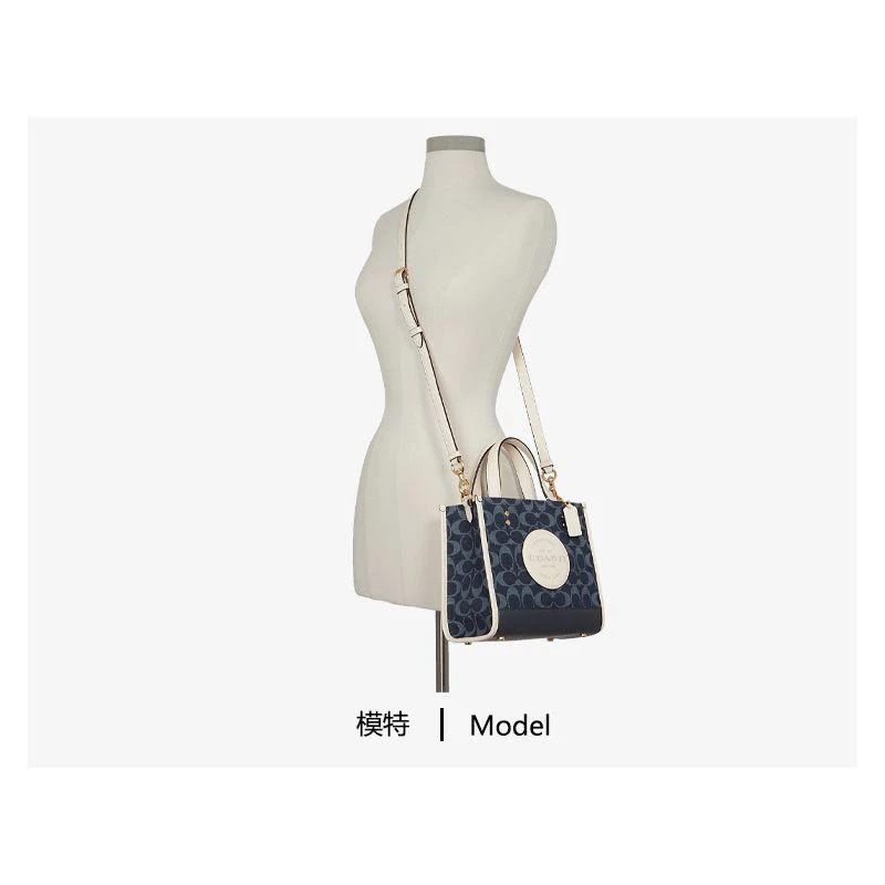 商品Coach|美国直邮COACH 蔻驰 Dempsey Tote 22 Chambray 香布蕾 女士托特包斜挎包 C8582,价格¥3488,第10张图片详细描述