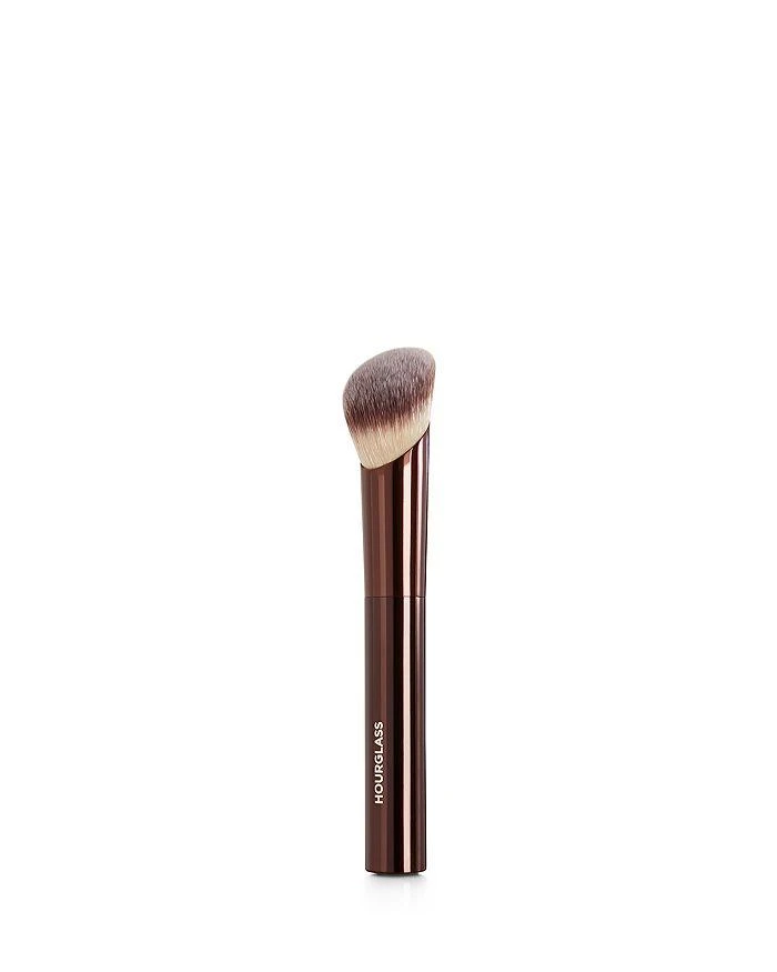 商品HOURGLASS|Ambient Soft Glow Foundation Brush,价格¥355,第1张图片