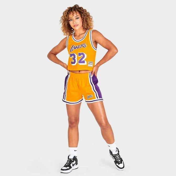 商品Mitchell and Ness|Women's Mitchell & Ness Los Angeles Lakers NBA Magic Johnson Crop Tank,价格¥333,第2张图片详细描述