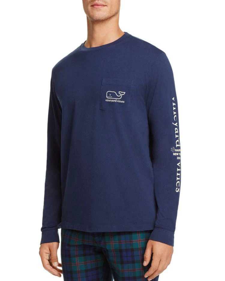 商品Vineyard Vines|Happy New Year Crewneck Long Sleeve Pocket Tee,价格¥362,第3张图片详细描述