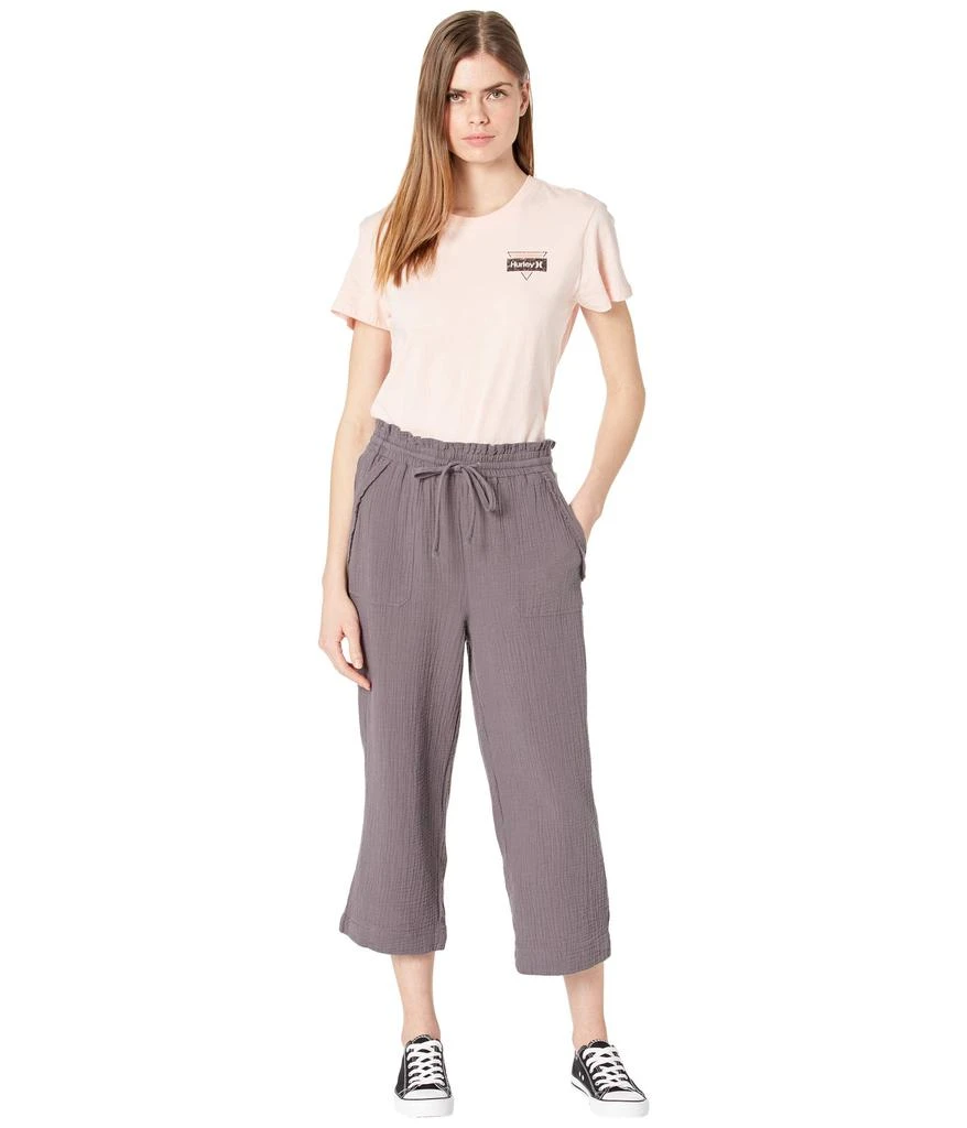商品Hurley|Naturals Tide Up Crop Pants,价格¥145,第4张图片详细描述