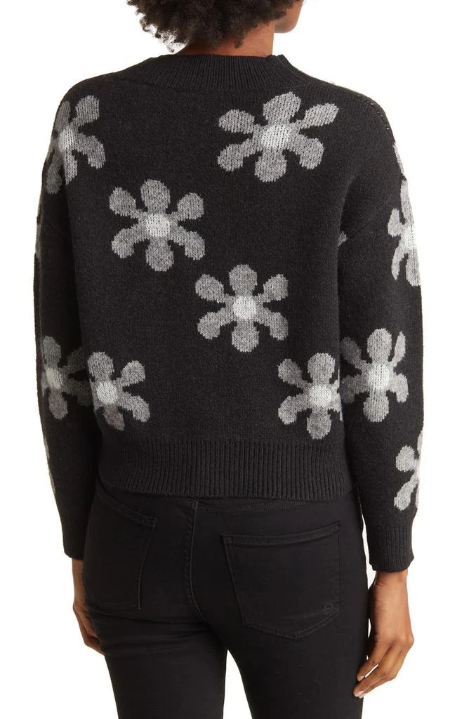 商品Tahari|Daisy Jacquard Crop Cardigan,价格¥188,第2张图片详细描述