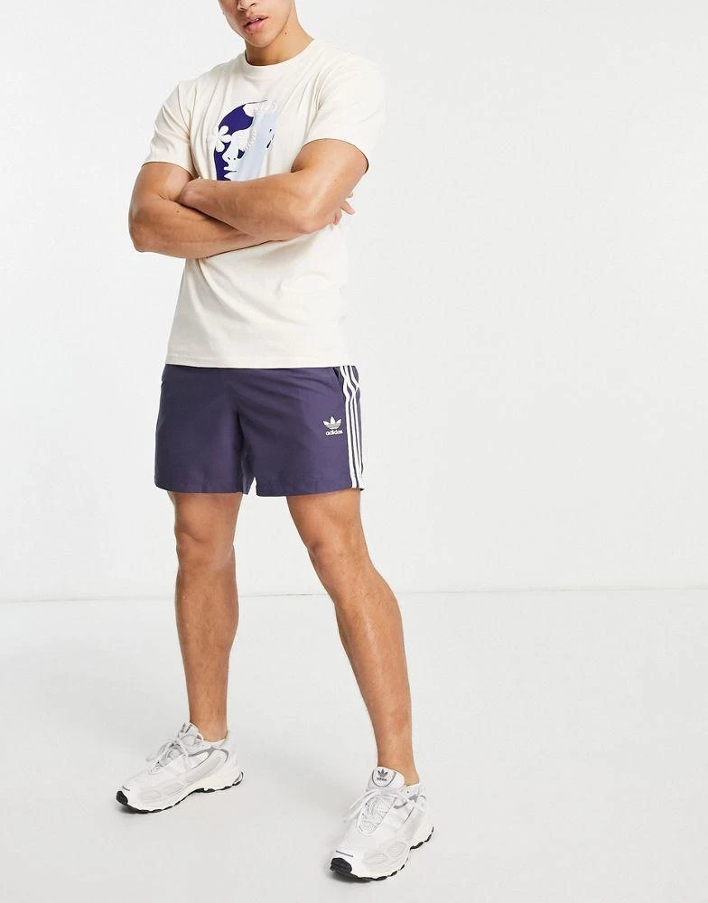商品Adidas|adidas Originals adicolor three stripe swim shorts in navy,价格¥358,第4张图片详细描述