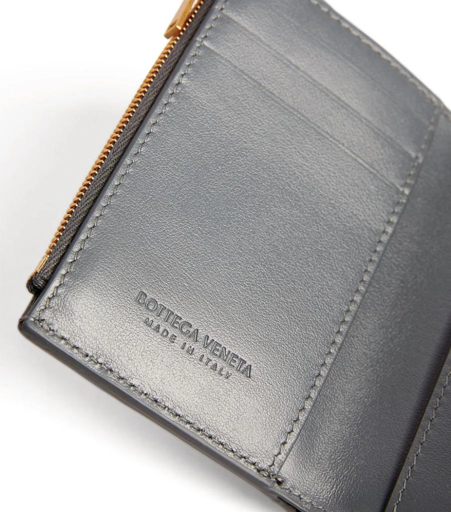 商品Bottega Veneta|Leather Intreccio Trifold Wallet,价格¥5152,第4张图片详细描述