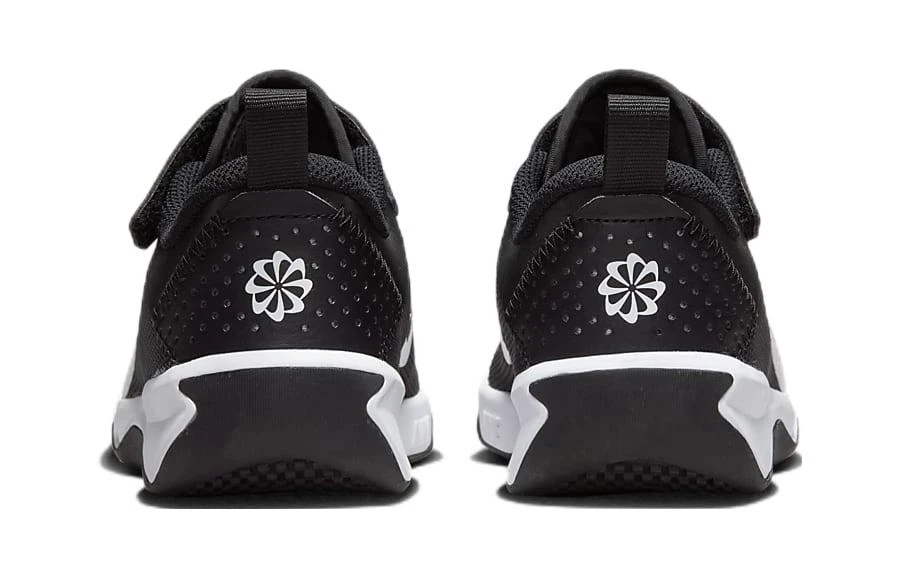 商品[国内直发] NIKE|[预售3天]Omni Multi-Court 舒适日常 防滑减震耐磨 低帮 儿童休闲鞋 黑白 中小童,价格¥147,第8张图片详细描述