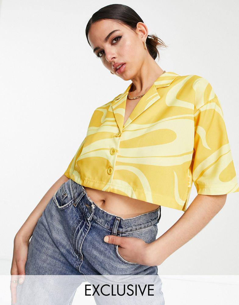 Fila swirl print cropped shirt in yellow商品第1张图片规格展示