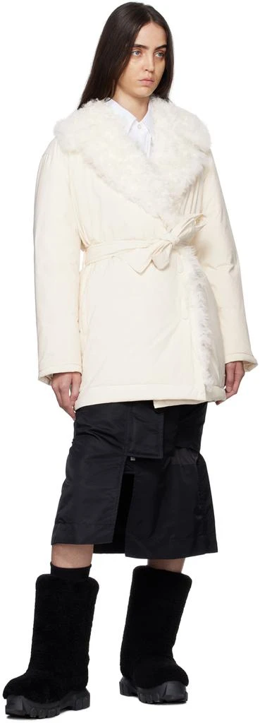 商品Yves Salomon|SSENSE Exclusive Off-White Shearling Down Jacket,价格¥2675,第4张图片详细描述