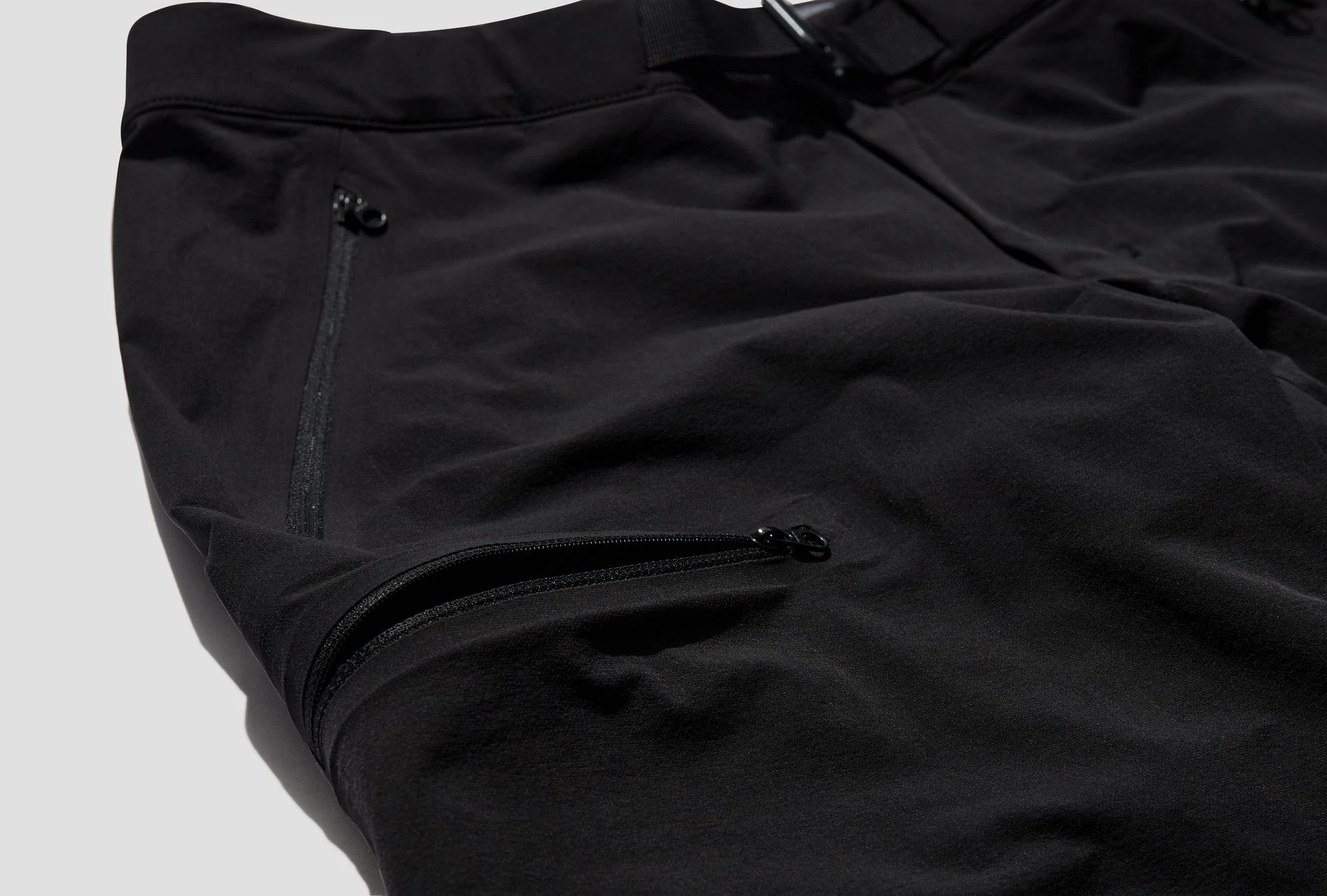 商品Arc'teryx|Arc'teryx 男士休闲裤 X000007322BLACK 黑色,价格¥1789,第4张图片详细描述