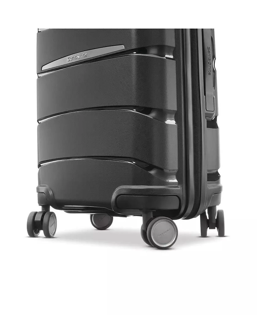 商品Samsonite|Outline Pro 20" Hardside Carry-on Spinner,价格¥2855,第5张图片详细描述